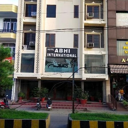 Hotel Abhi International Pathankot Exterior photo